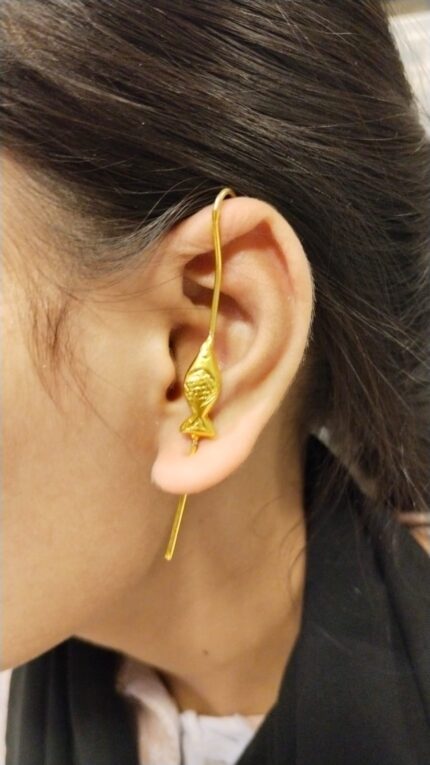 Golden Fish Curve Ear Cuff